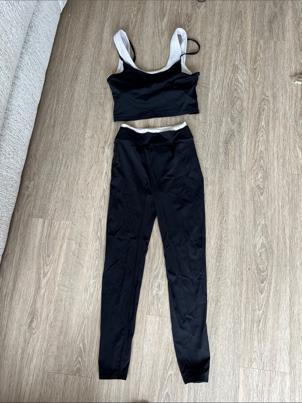 size M two layer set